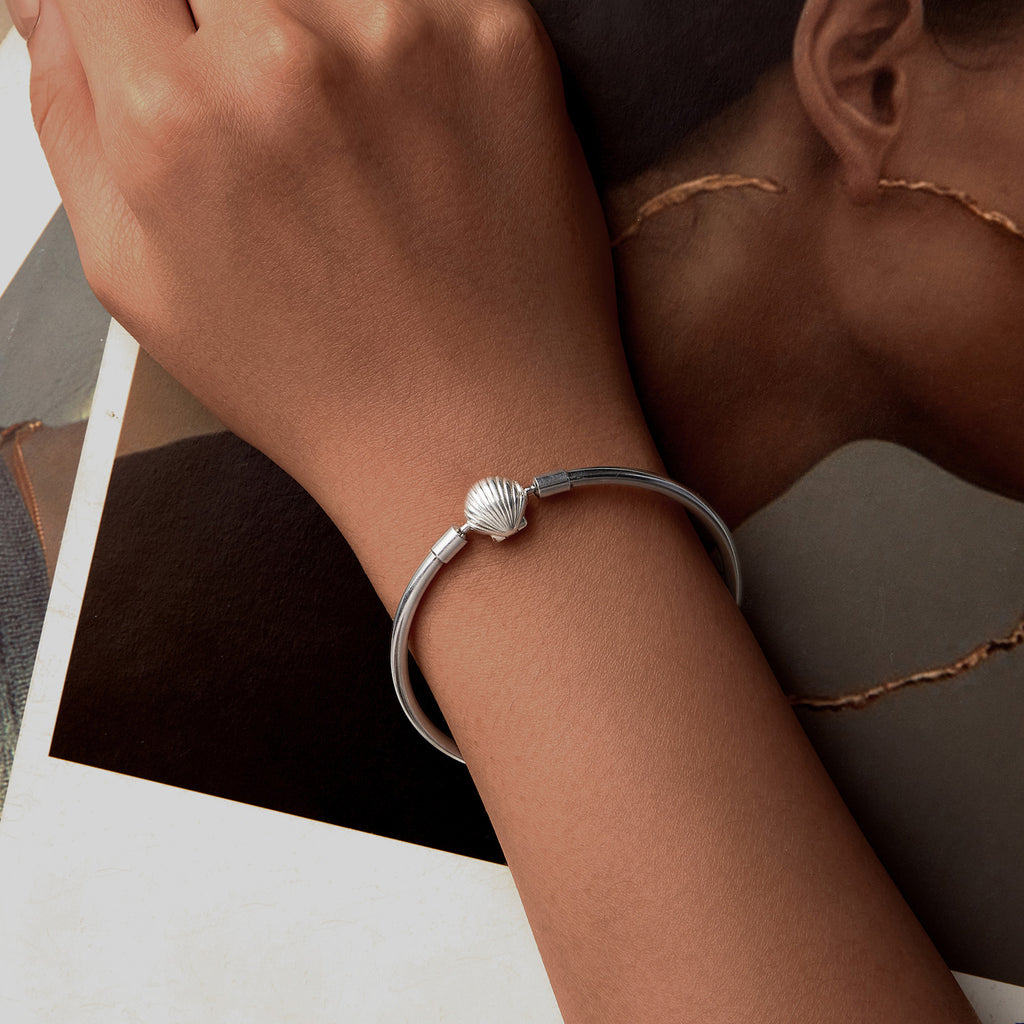 Shell Bangle Bracelet