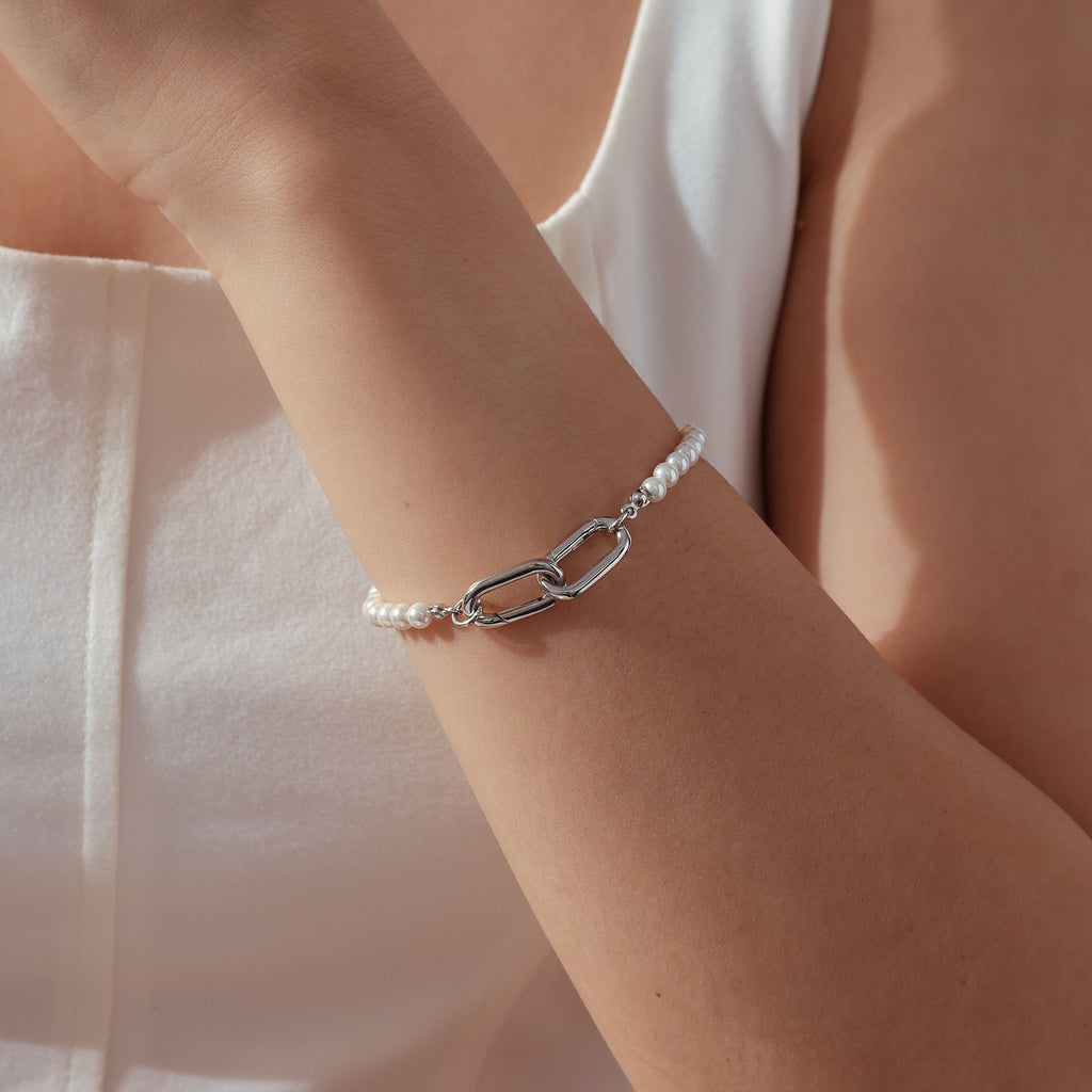 Pearl Charm Base Bracelet