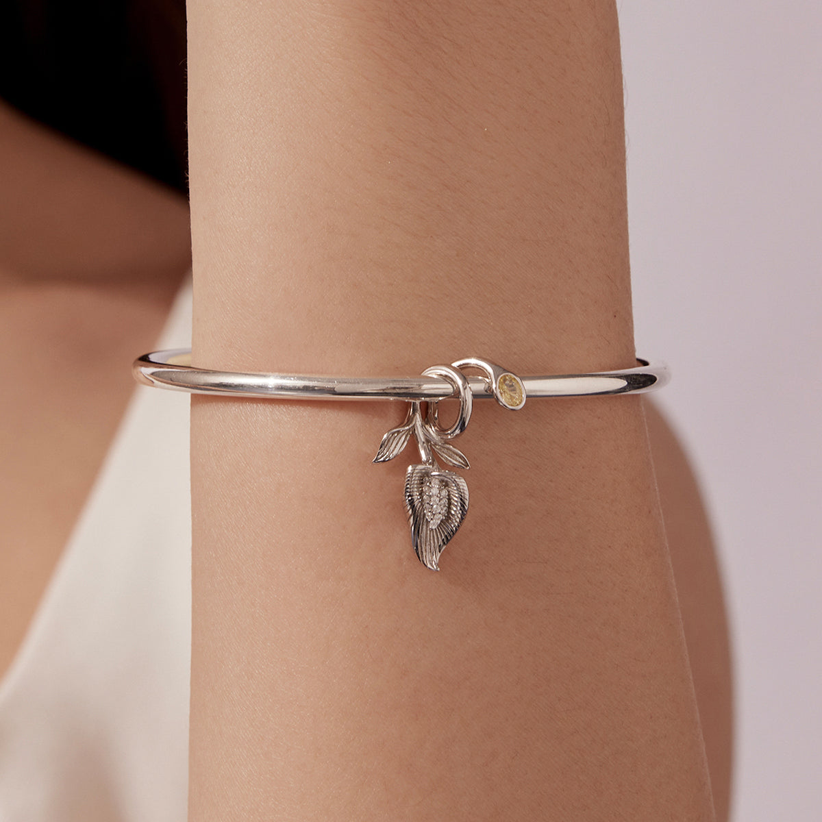Vine Leaf Dewdrop Charm
