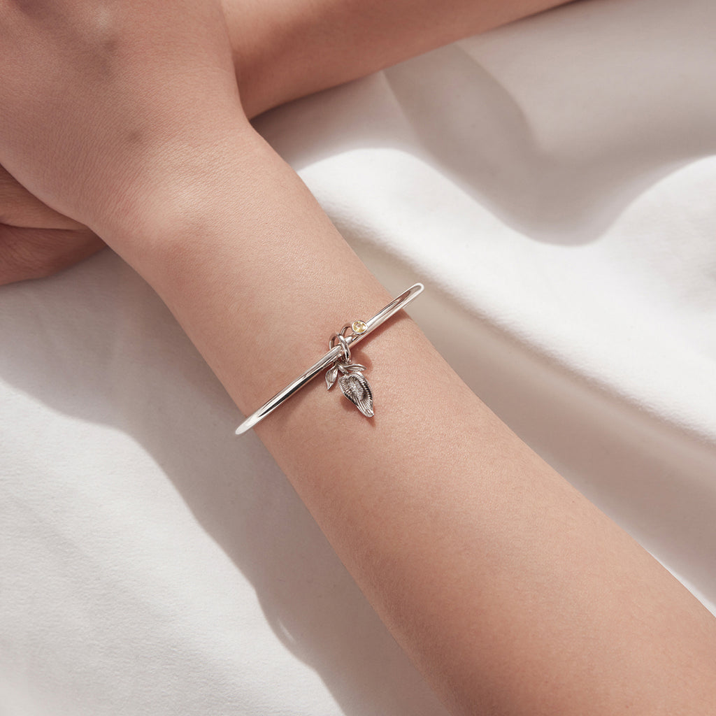 Vine Leaf Dewdrop Charm