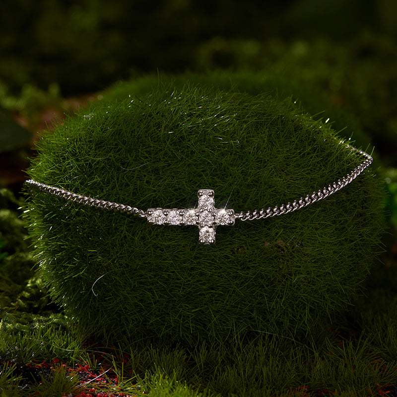 Pavé Cross Chain Bracelet