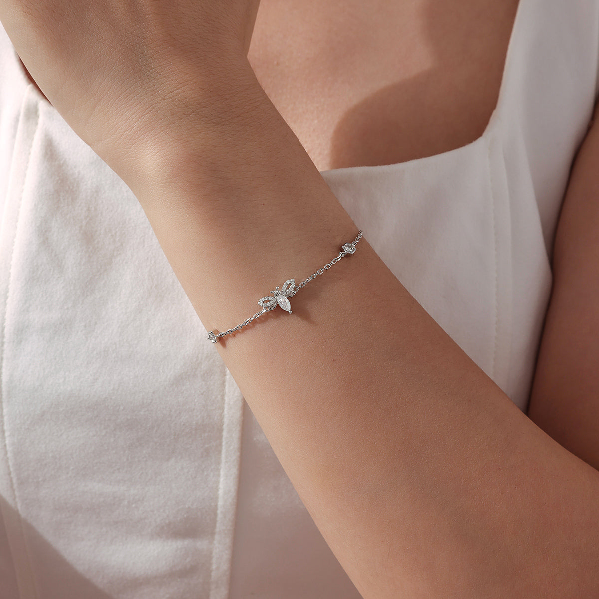 Bee Moissanite Bracelet