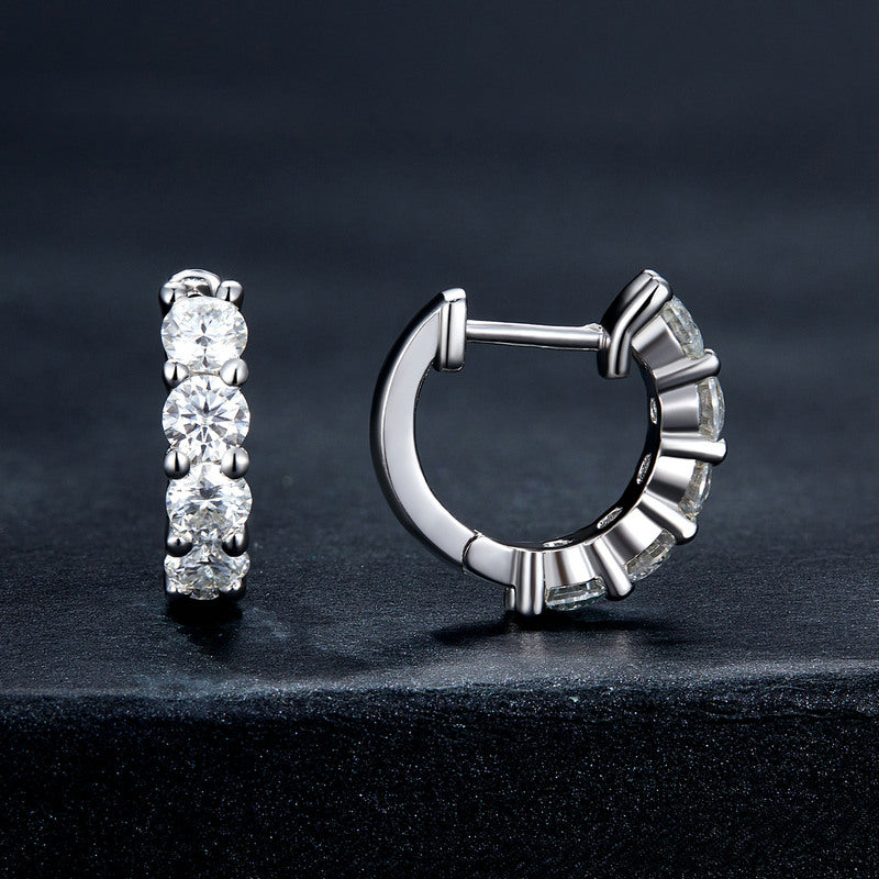 bamoer 925 Silver 4-Stone Moissanite Huggie Earrings