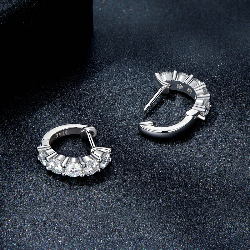 bamoer 925 Silver 4-Stone Moissanite Huggie Earrings