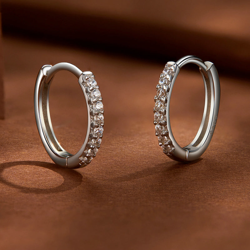 bamoer 925 Silver Pave Moissanite Huggie Hoop Earrings