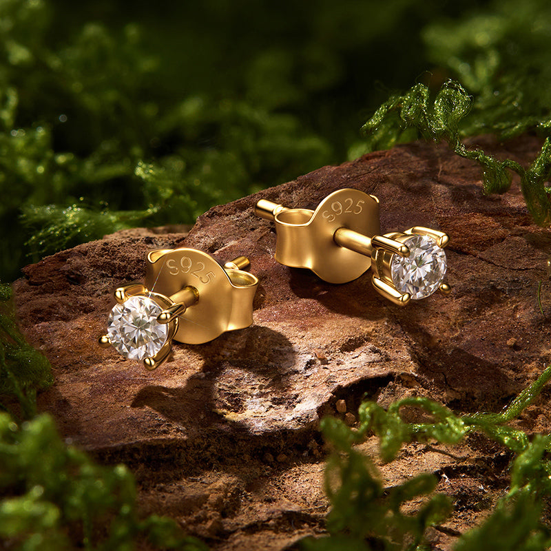 Classic Moissanite Studs