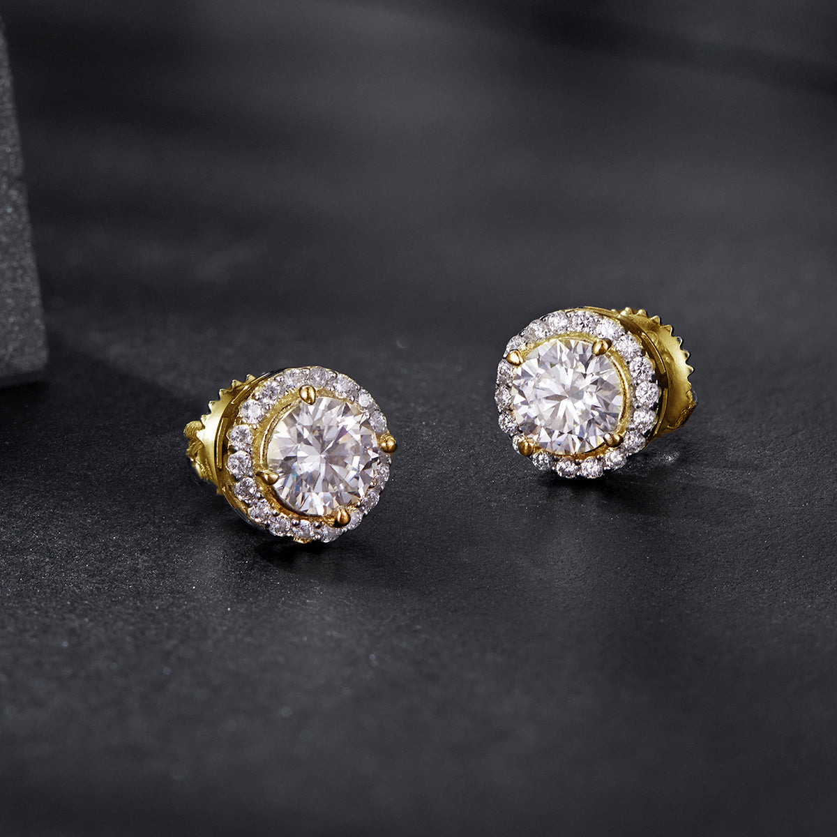 bamoer 925 Silver Halo Moissanite Studs with Screw Backs