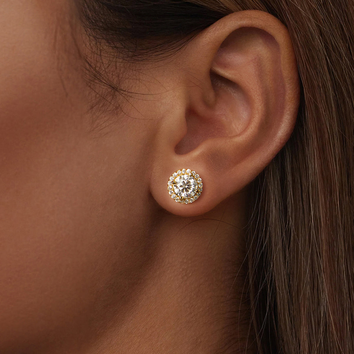 bamoer 925 Silver Halo Moissanite Studs with Screw Backs