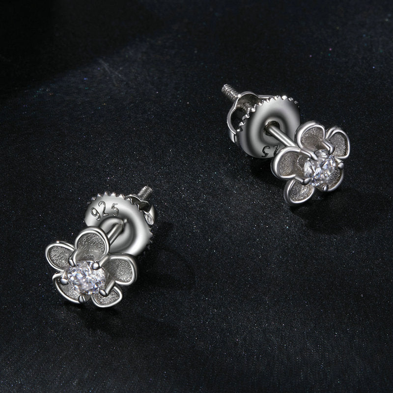 bamoer 925 Silver Matte Floral Moissanite Stud Earrings