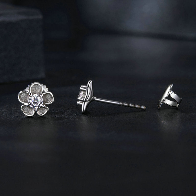 bamoer 925 Silver Matte Floral Moissanite Stud Earrings