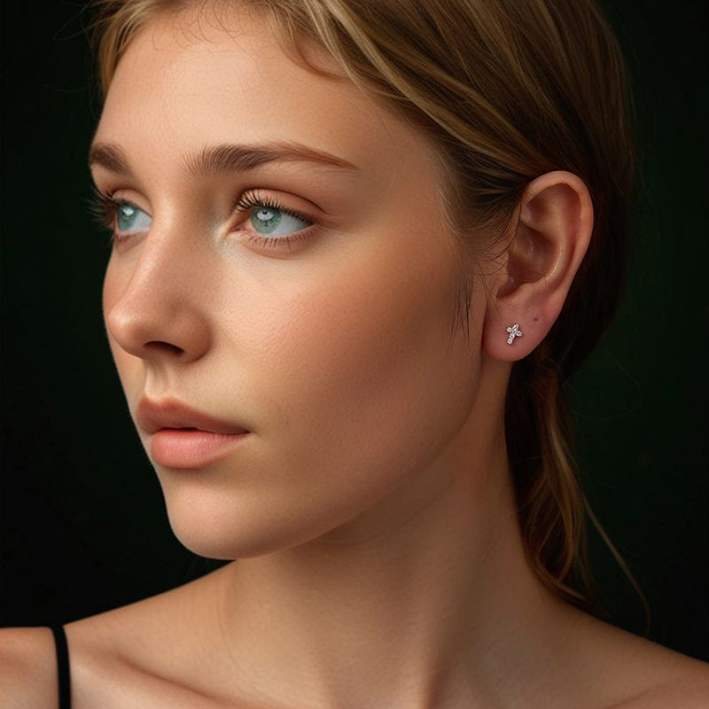 bamoer 925 Silver Pavé Moissanite Cross Stud Earrings