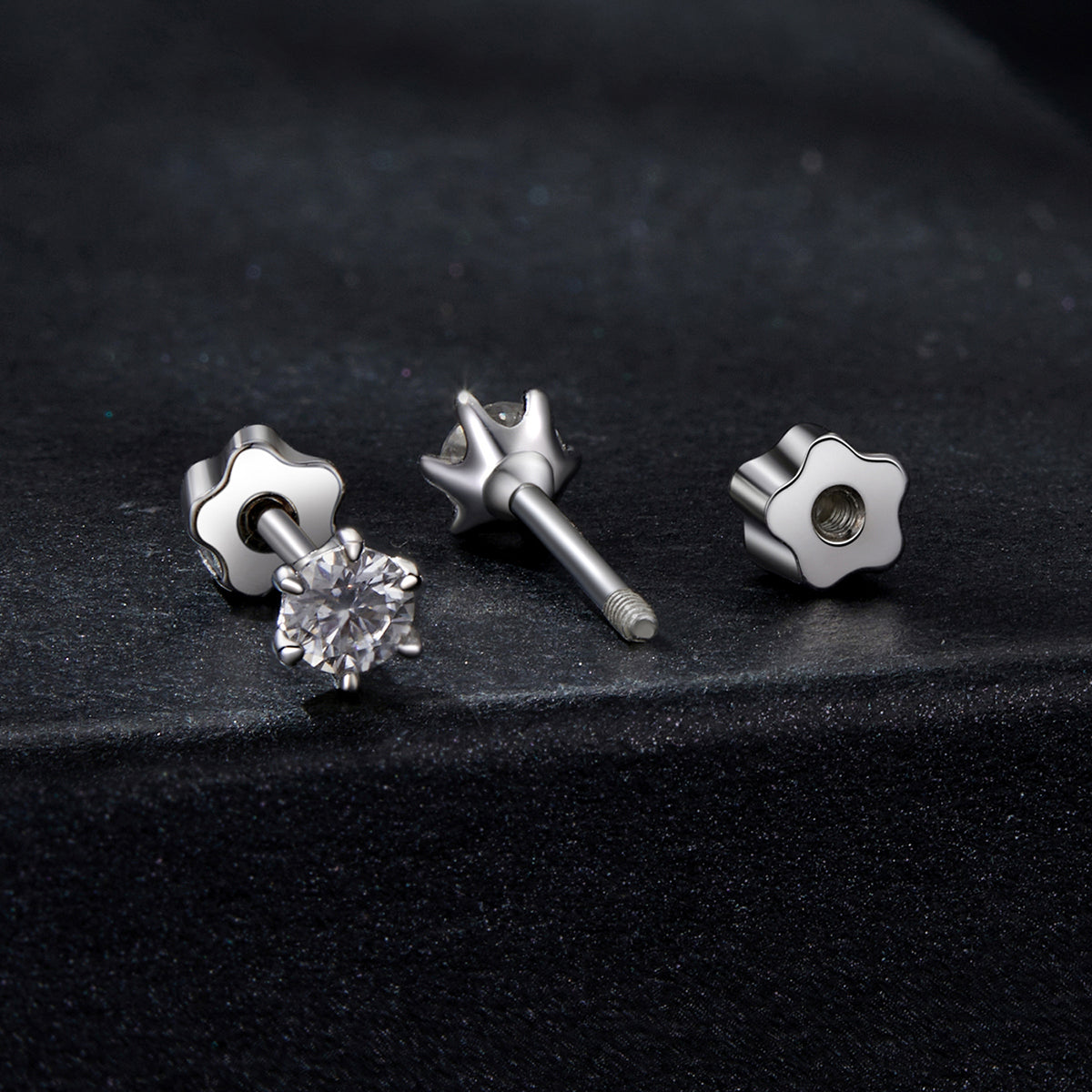bamoer 925 Silver 6-Prong Moissanite Stud Earrings