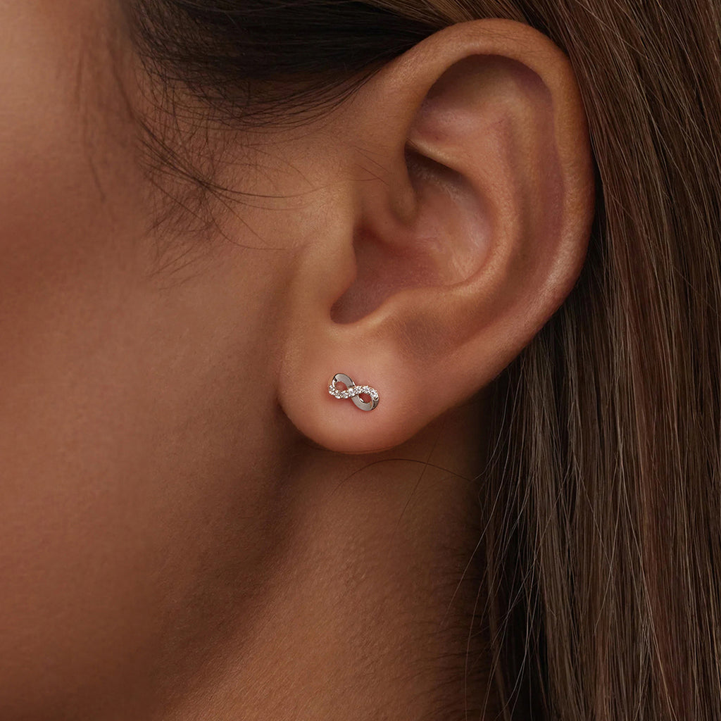 bamoer 925 Silver Infinity Moissanite Stud Earrings