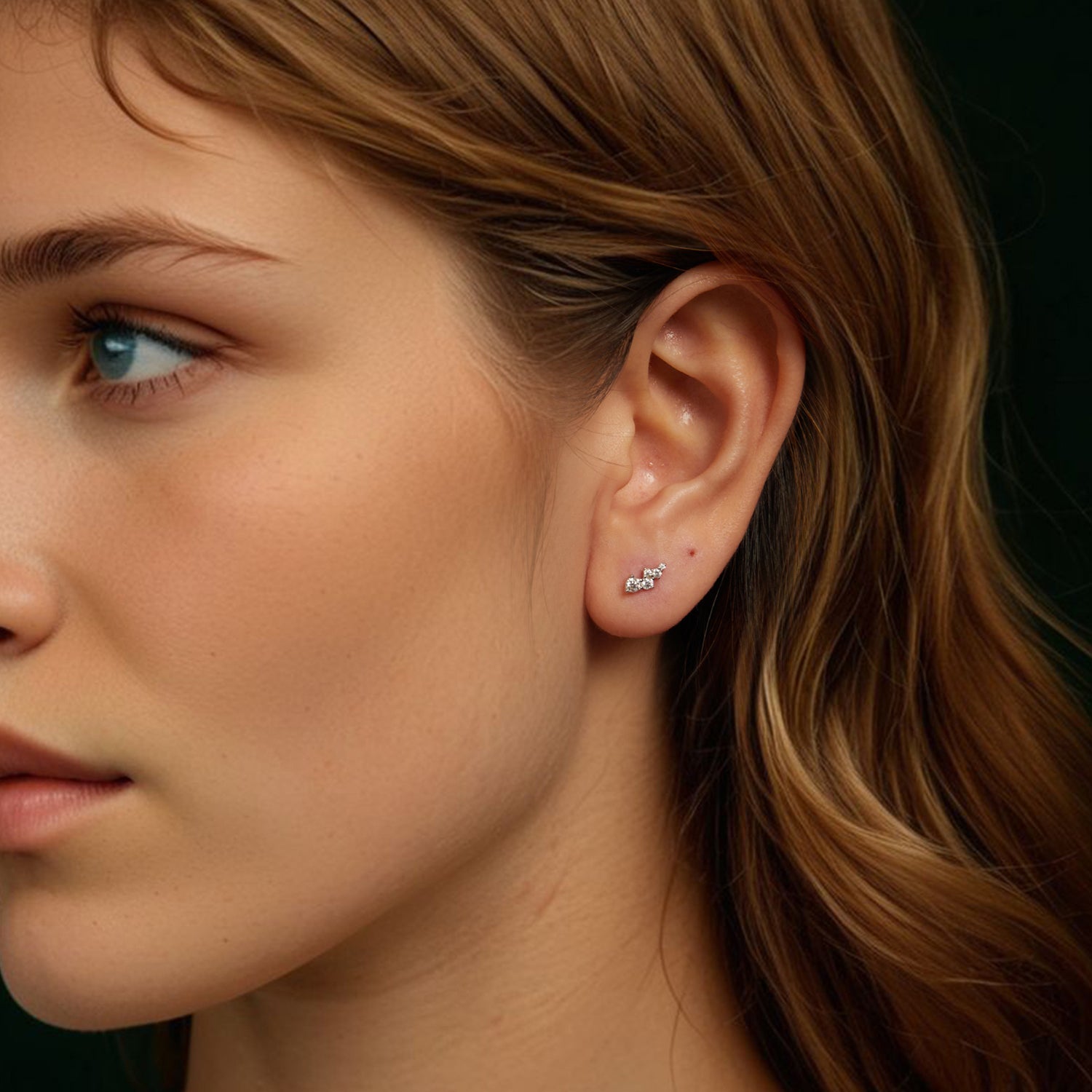 bamoer 925 Silver Curved Moissanite Crawler Stud Earrings