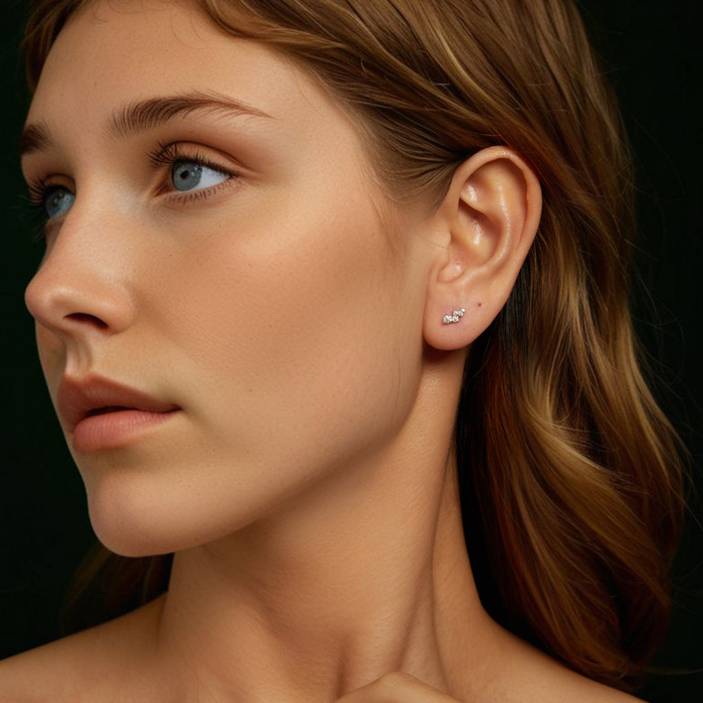 bamoer 925 Silver Curved Moissanite Crawler Stud Earrings