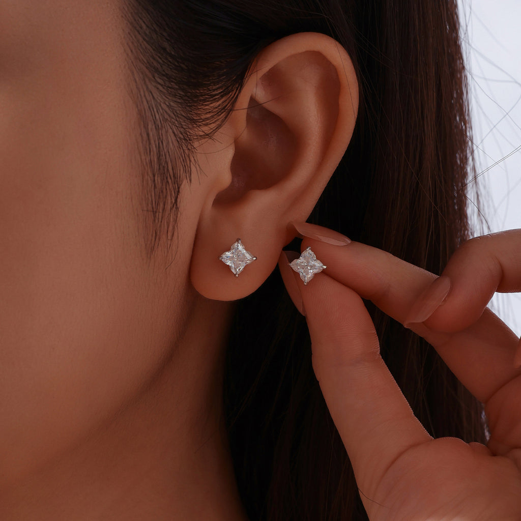 1CT Lily Cut Moissanite Studs