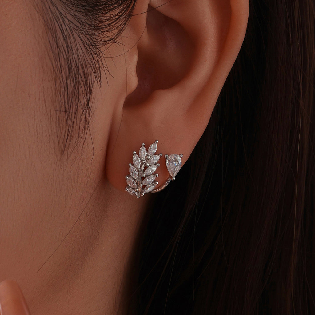 Leaf Moissanite Stud Earrings