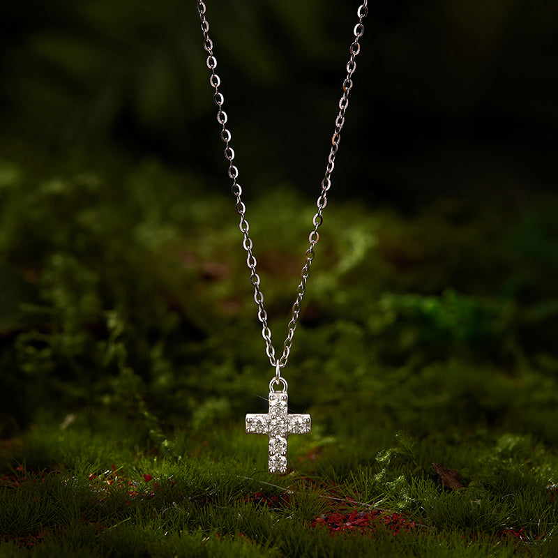 Pavé Cross Pendant Necklace
