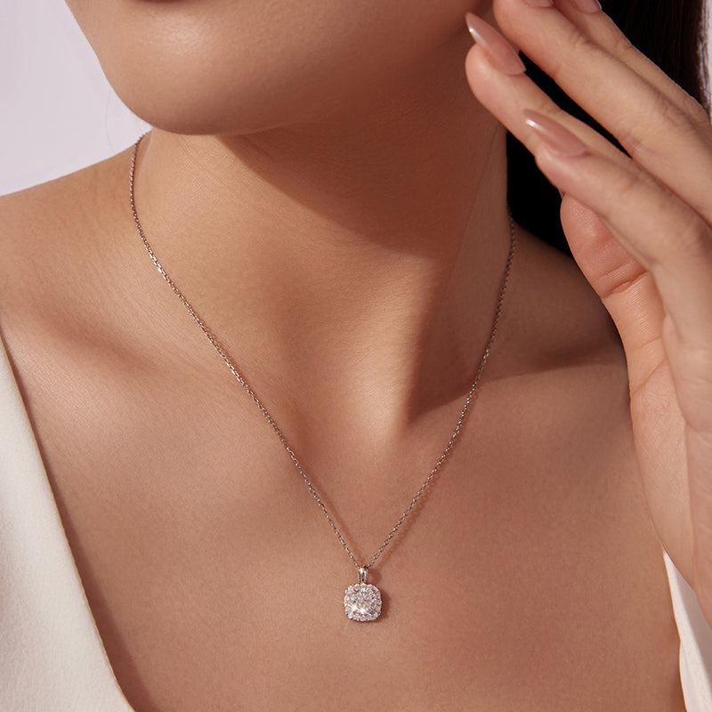 Vintage Halo Pendant Necklace