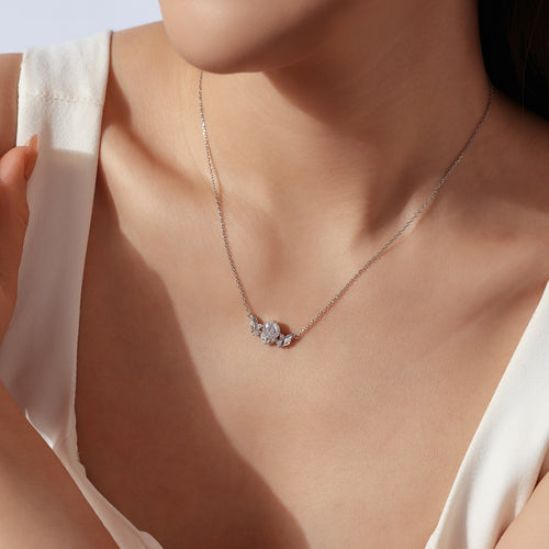 1CT Leaf Moissanite Necklace