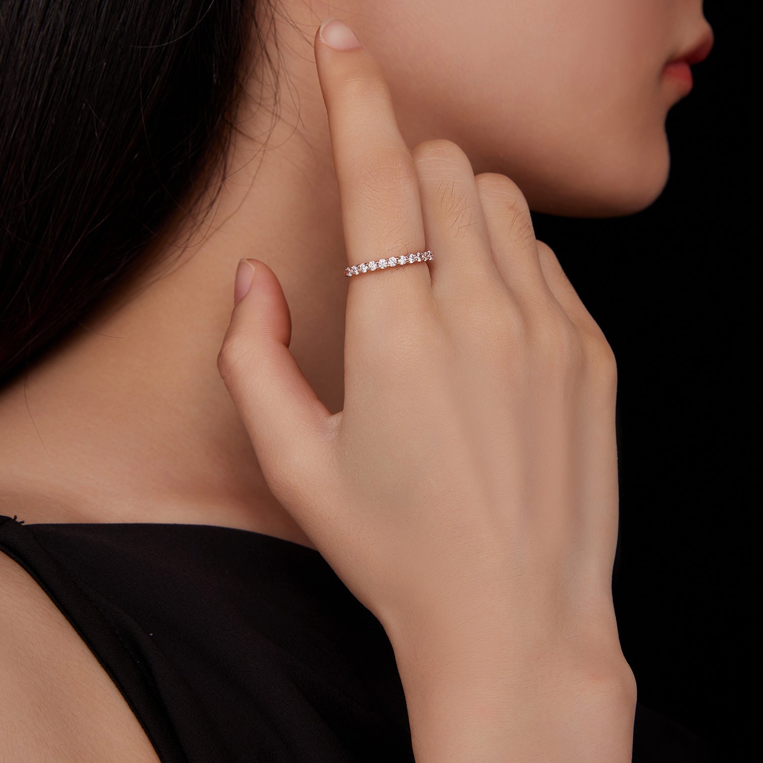 Curved Pavé Half Band