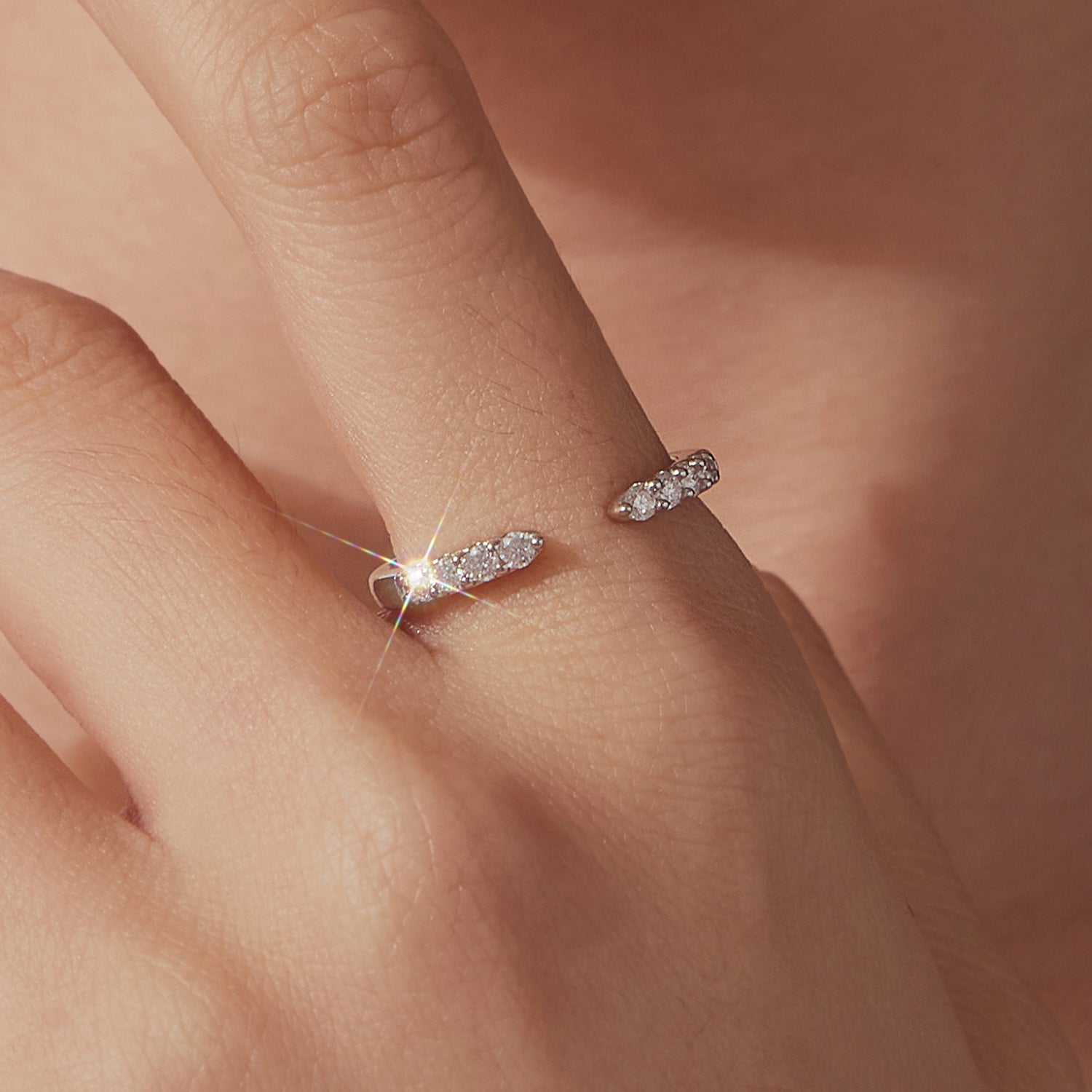 Open-End Moissanite Band|BAMOER
