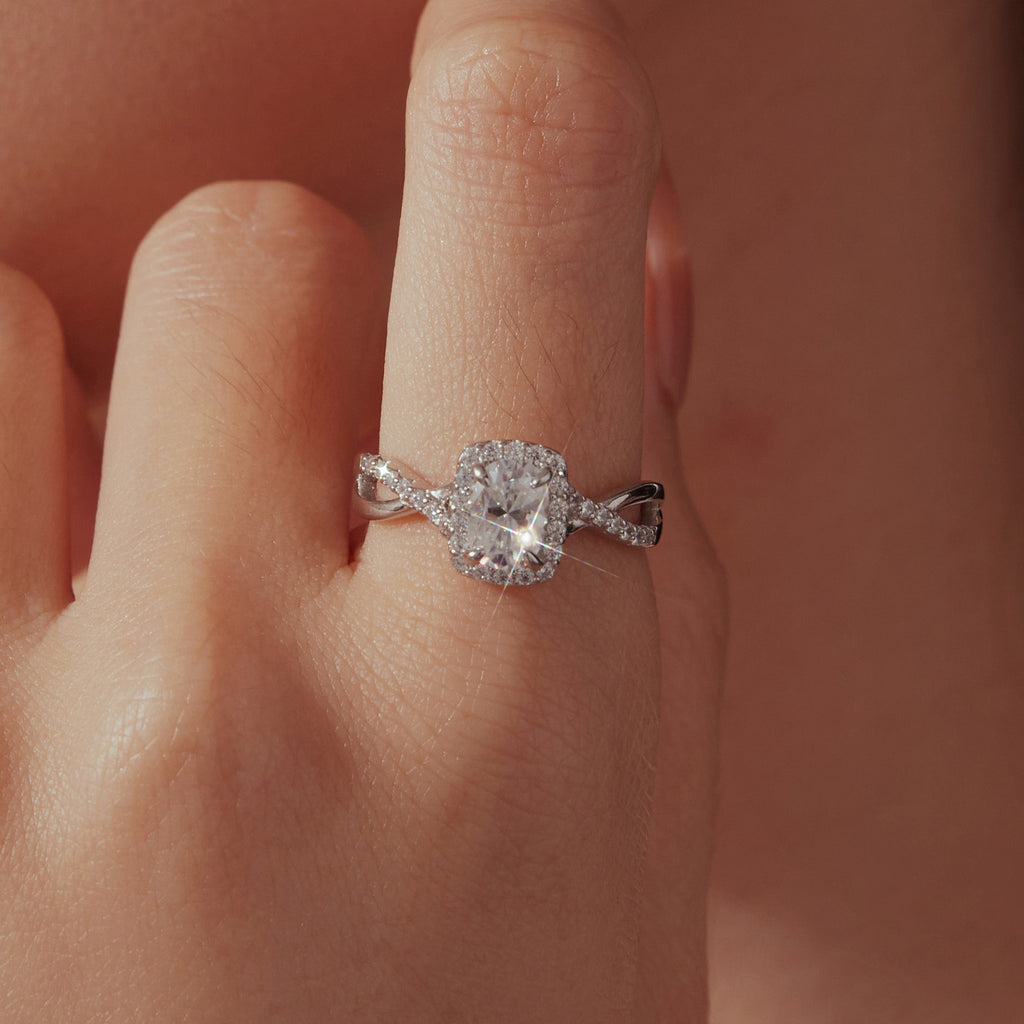 Halo Cushion Moissanite Ring|BAMOER