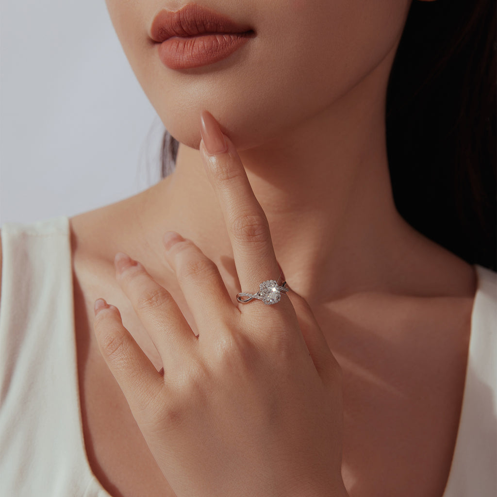 Halo Cushion Moissanite Ring|BAMOER