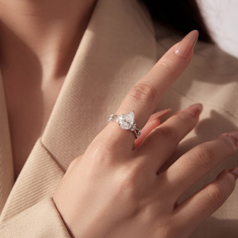 Aurora Twig Crown Ring