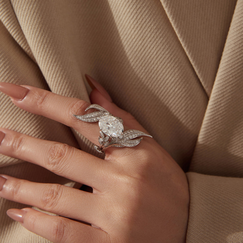 Aurora 8ct Statement Ring