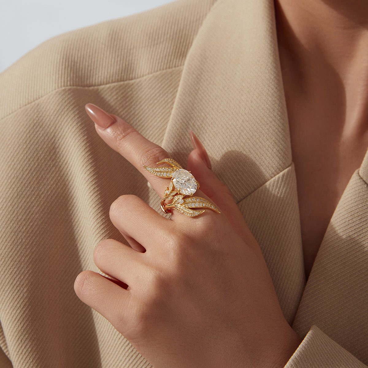 Aurora 8ct Statement Ring
