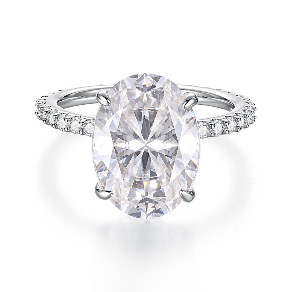 8ct Oval Moissanite Ring