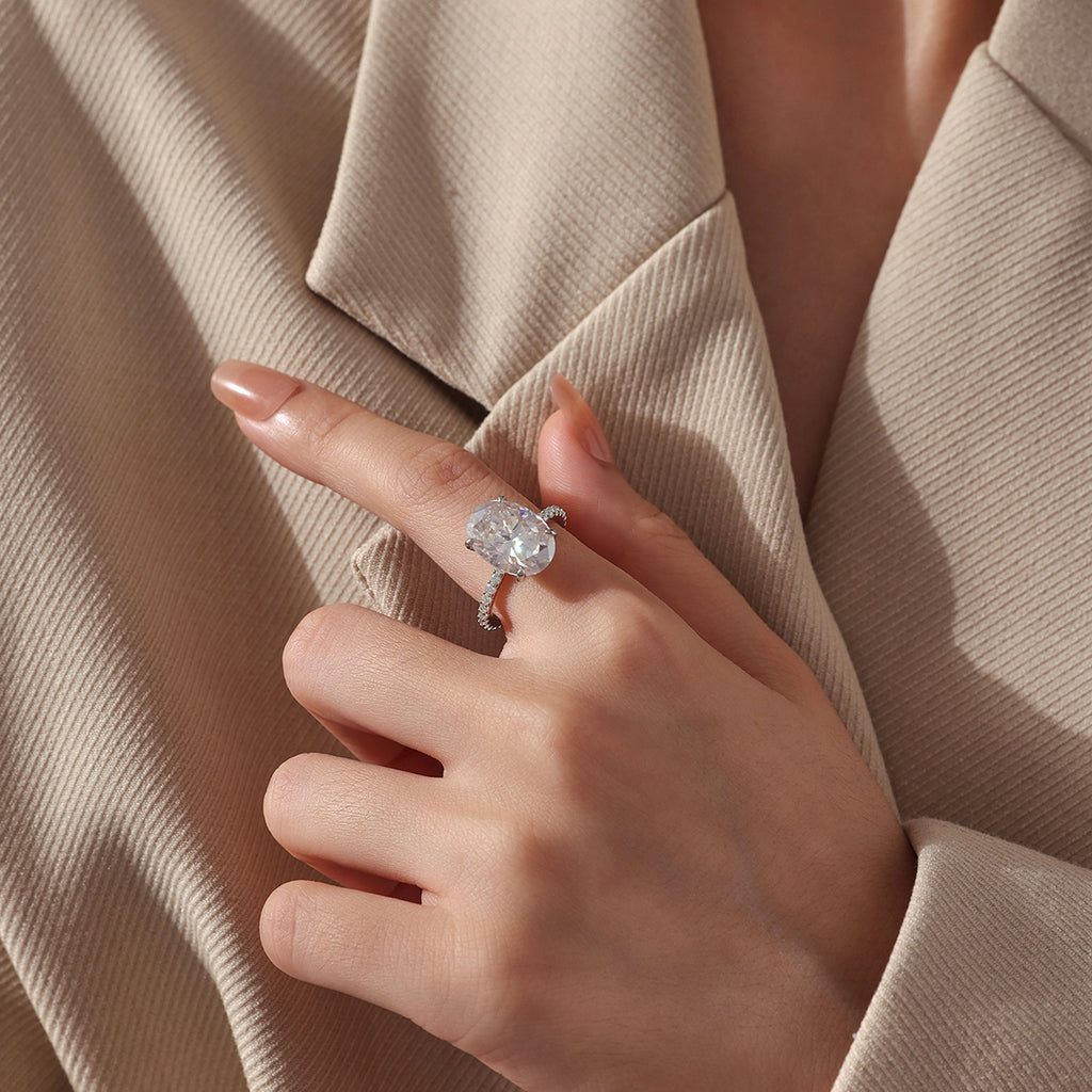 8ct Oval Moissanite Ring
