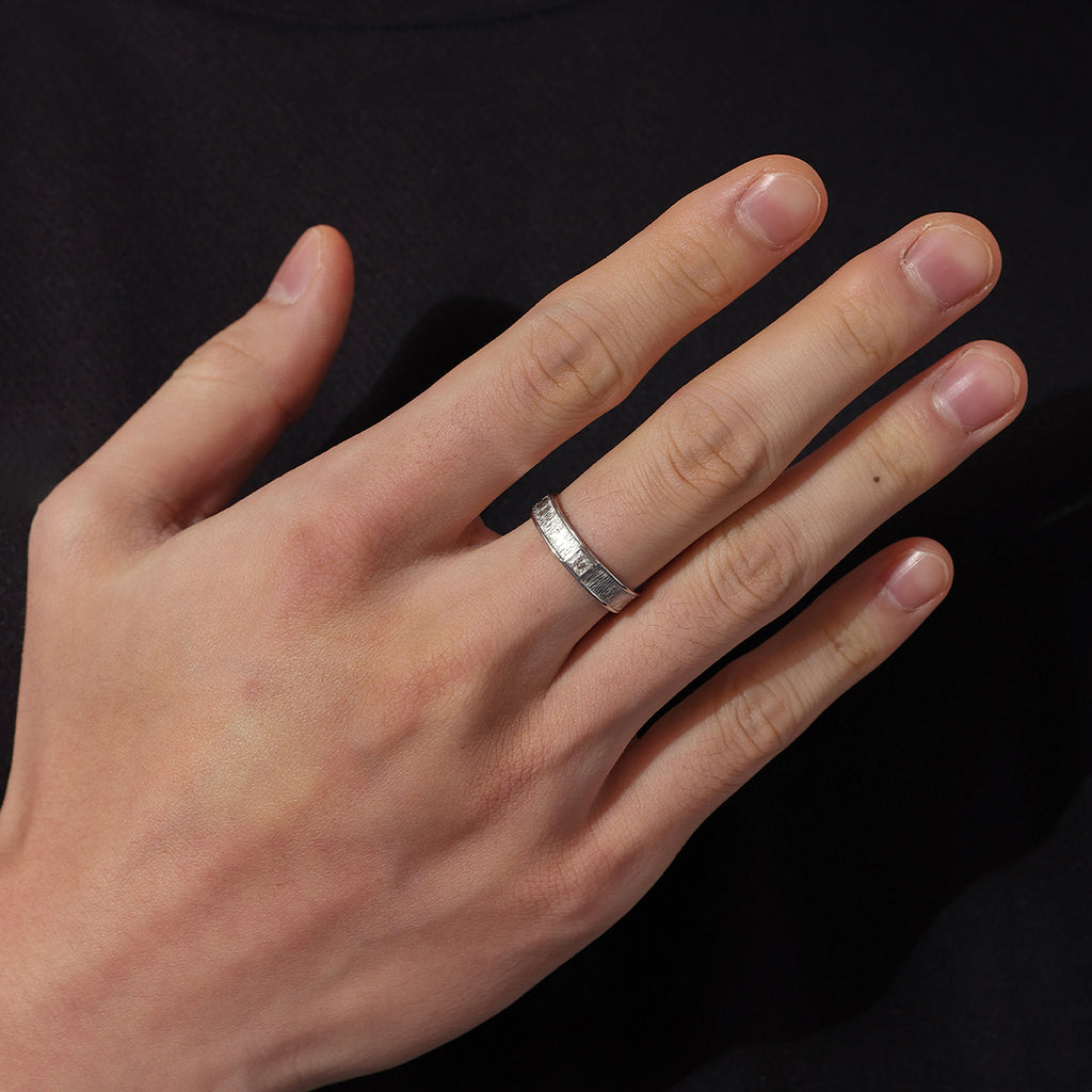 Minimalist Square Ring