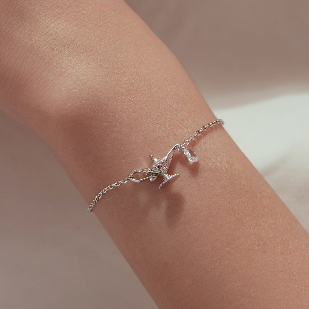Magic Genie Lamp Bracelet
