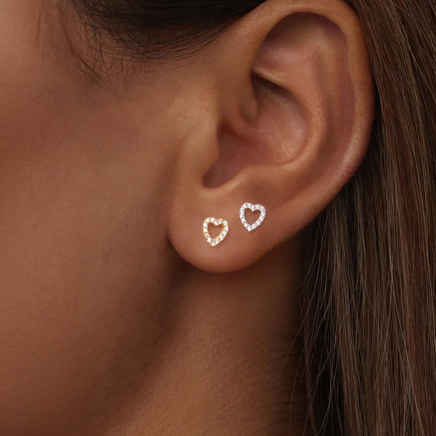 Sparkling Open Heart Studs