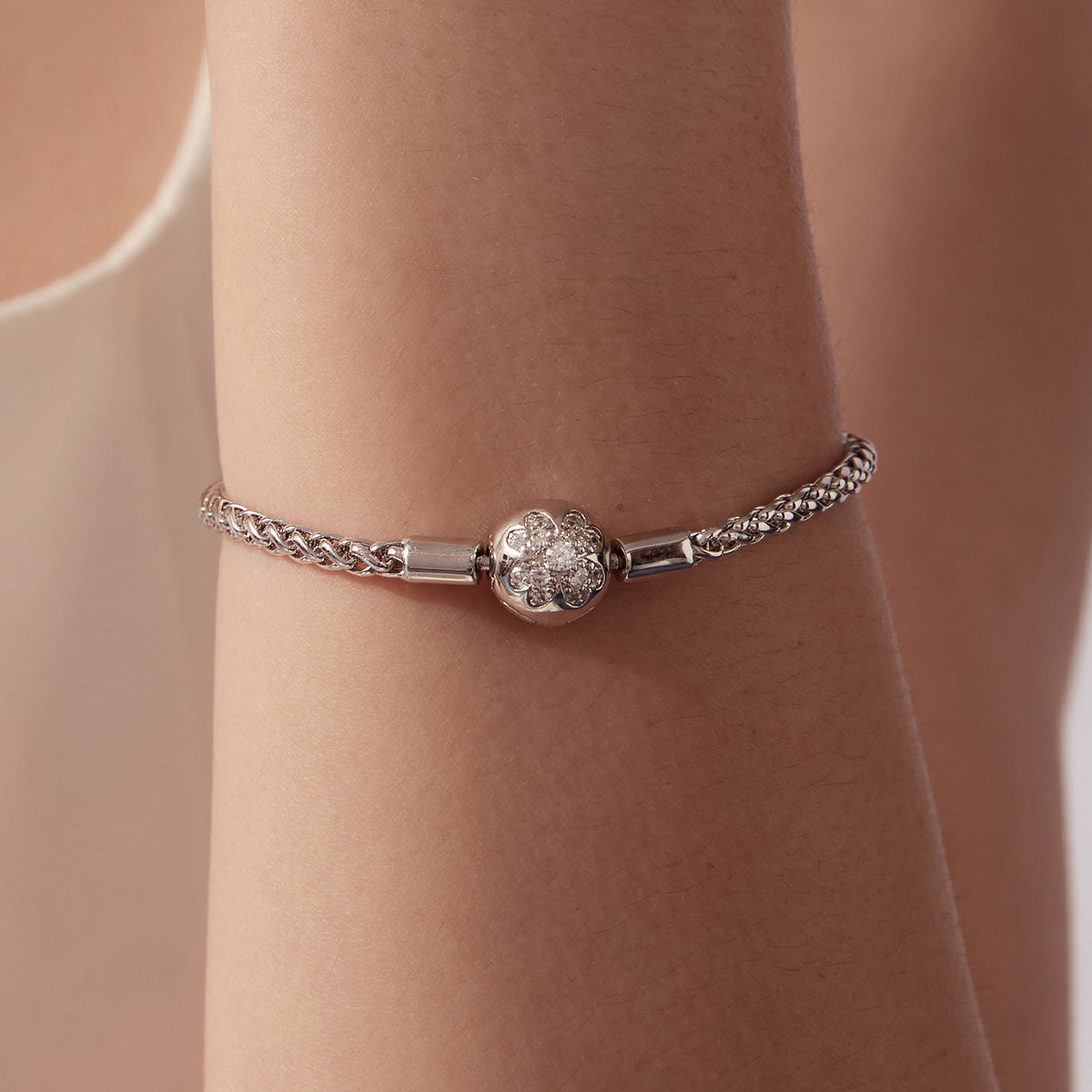 Clover Charm Base Bracelet