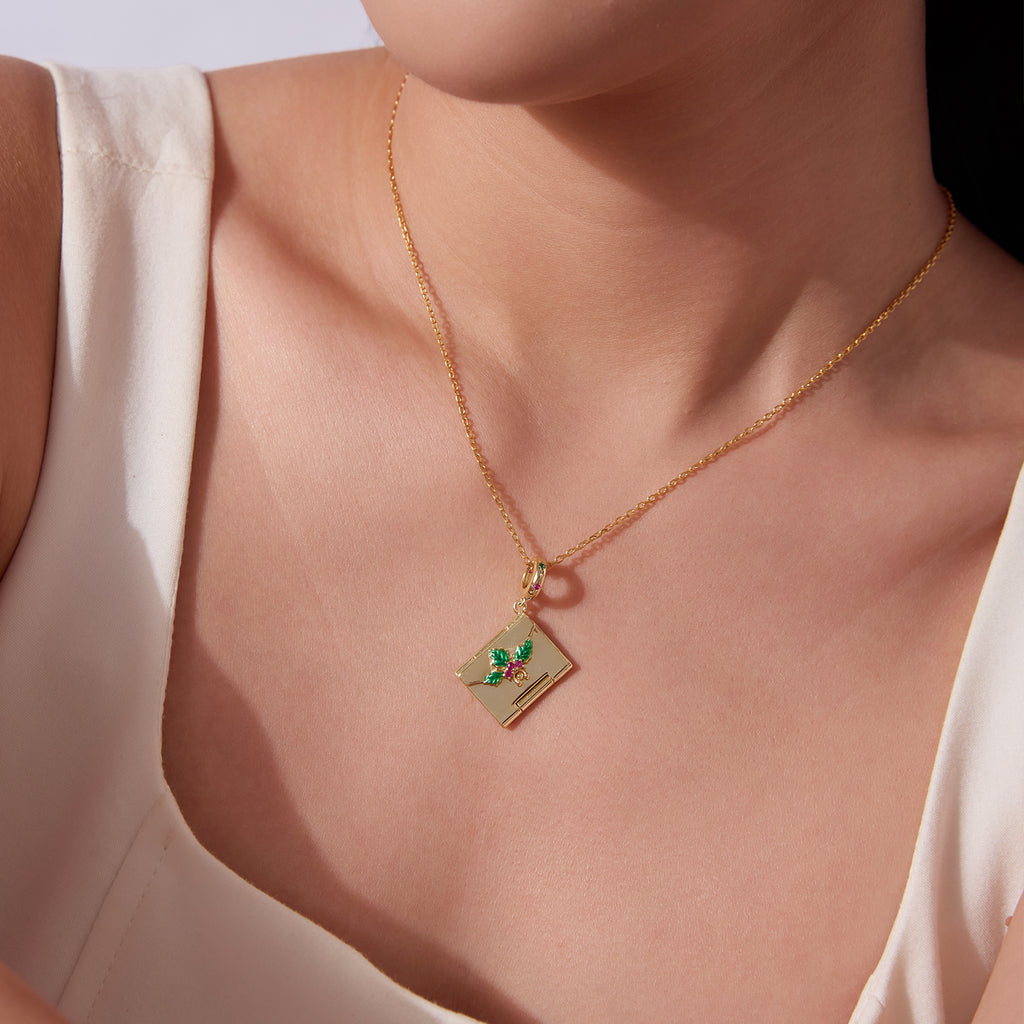 Christmas Wishes Pendant